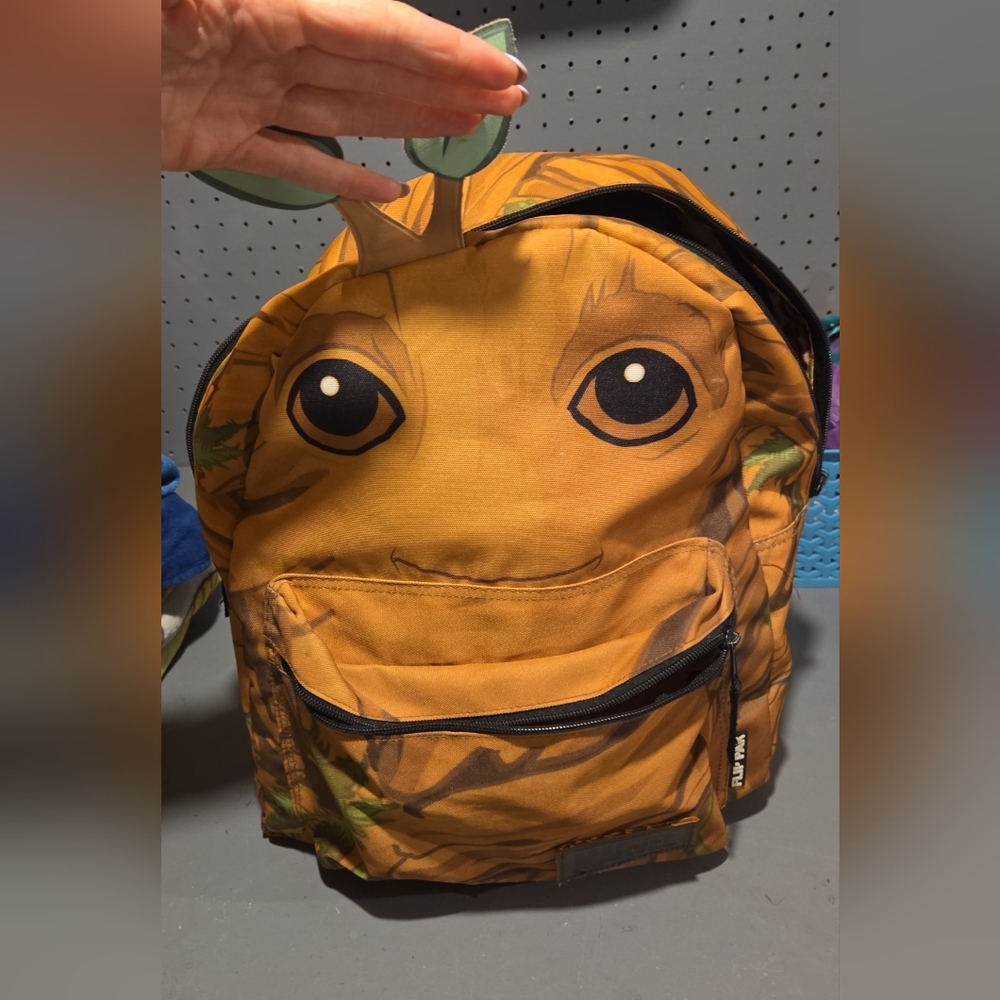 Groot Reversible Back Pack - Picture 2 of 2